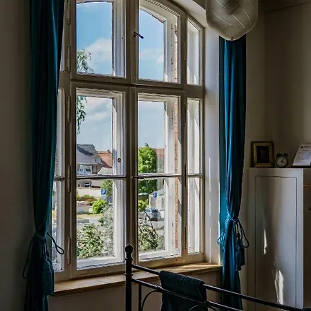 B&B Mühlenvilla am Bützower Hafen Exterior foto